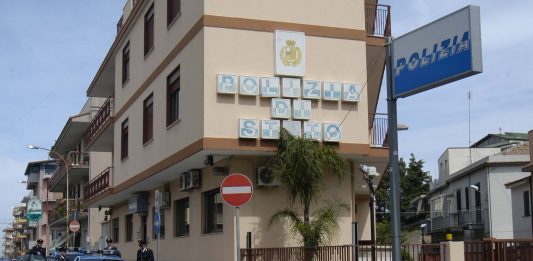 Barcellona P.G., bimbi costretti a subire violenza sessuale dal padre arrestato assieme alla compagna