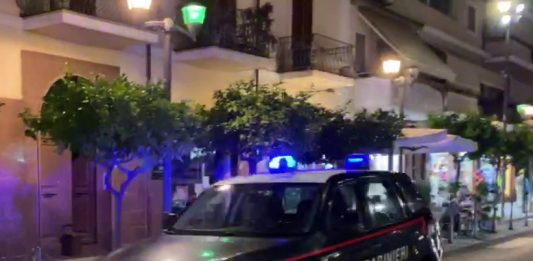 Operazione Taxi Driver: in 9 arrestati per droga e prostituzione a Capo d’Orlando, sfruttando le migranti