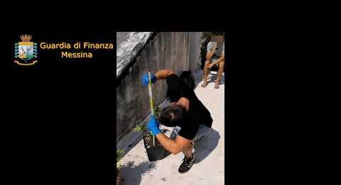 Salina, sequestrata serra di marijuana “indoor”