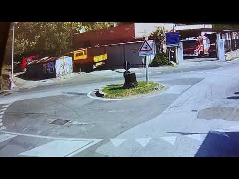 Camion in mare: da Lipari le impressionanti immagini catturate da un circuito di sorveglianza