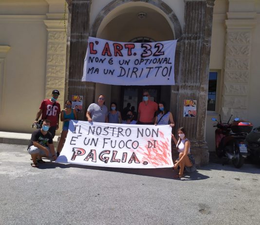 Lipari, continua il presidio in ospedale e si rinnova l’appuntamento alle 14