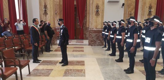 Giuramento oggi a Palazzo Zanca di 44 nuovi agenti del Corpo di Polizia Municipale assunti a tempo pieno e determinato