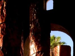 Omaggio a Sebastiano Tusa: le sculture di Paola D’Amore al Teatro Antico di Taormina