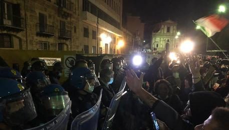 Covid: ristoratori palermitani contro dpcm, così destinati a fallire