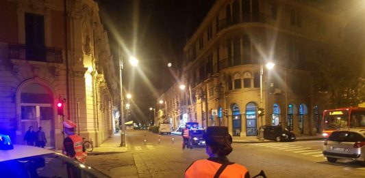 Sbarca dal traghetto trasportando oltre 2 chili di marijuana, arrestata 39enne