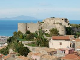 Venetico: l’amministrazione acquisisce il castello medievale per 237 mila euro