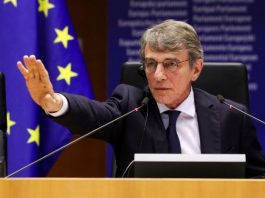 Migranti: Sassoli, “regole comuni per salvataggi, non criminalizzare le Ong”