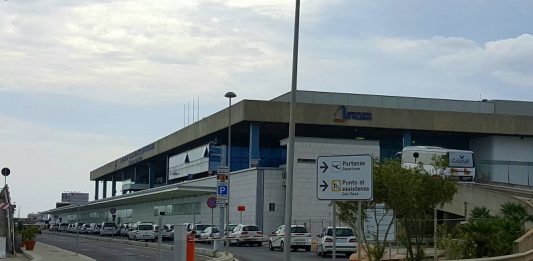 Razza:”Individuati cittadini provenienti da Regno Unito. Misure dedicate per ultimo volo Londra-Palermo
