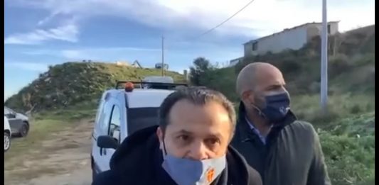 Rifiuti Covid, continua polemica con Asp: esposto di De Luca