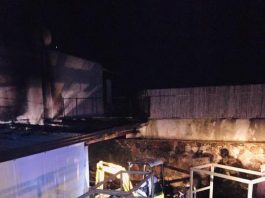 Incendio in falegnameria a Salina, salvata donna 65enne