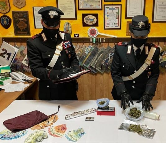 Sant’Agata di Militello: coniugi arrestati per detenzione e spaccio di sostanze stupefacenti