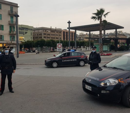 Controlli straordinari dei Carabinieri a Messina: un arresto, due denunce ed oltre venti sanzioni per violazioni alla normativa “anti-covid”