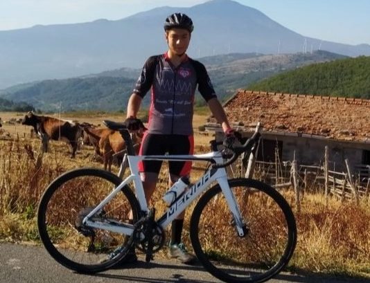 Incidente stradale a Gualtieri Sicaminò, vittima il ciclista 17enne Giuseppe Milone