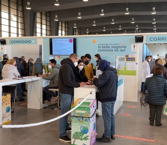 Covid, in Sicilia prosegue Open Weekend con vaccino AstraZeneca