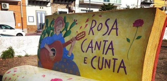 Arrivano le “panchine letterarie” a Milazzo promosse dalla consigliera comunale Fabiana Bambaci