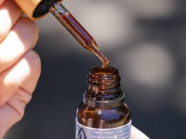 Ecco quali sono i benefici e le possibili controindicazioni del CBD