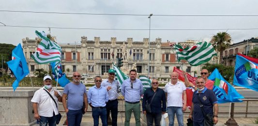 Anche a Messina lo sciopero dei lavoratori di acqua, gas, ambiente contro l’art.177 del Codice Appalti