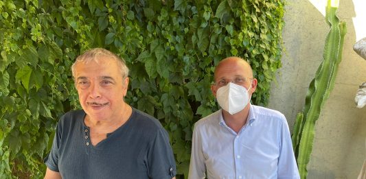 Covid: banchetti e feste private, obbligo di tampone solo per chi non è vaccinato