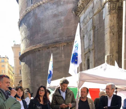 Referendum Cannabis, Della Vedova (+Europa): “ora raccolta firme nelle piazze”