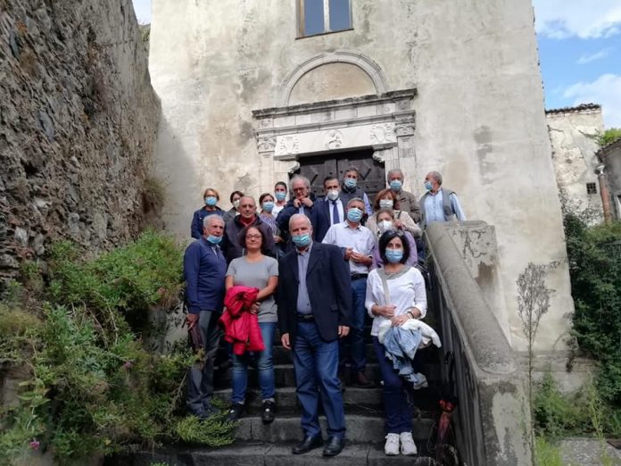 incontro a Mili San Pietro