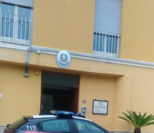 Montagnareale (ME), aggrediscono in casa loro una donna e l’ex marito, arrestati