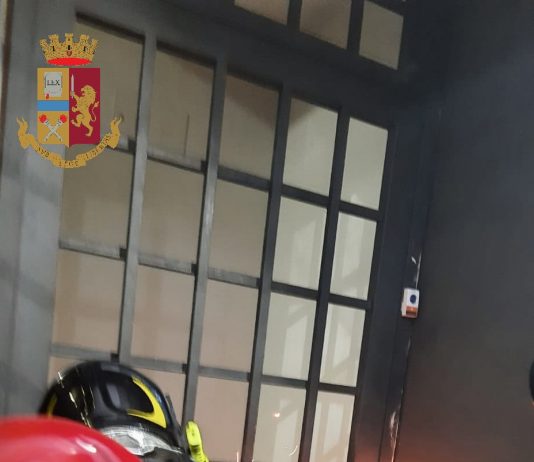 Messina, smantellata florida attività di spaccio all’isolato 13