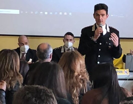 “NO BULLI TIME”: convegno promosso dalla Soroptimist di Messina con i Carabinieri all’Istituto Minutoli