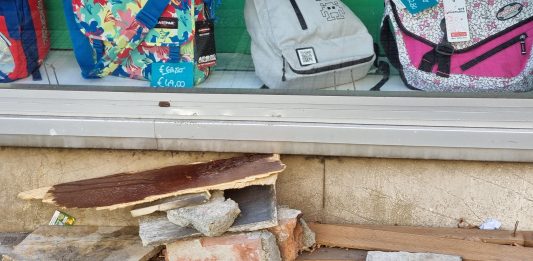 Detriti sul Viale San Martino, Cucinotta “dopo due mesi sono rimasti lì”