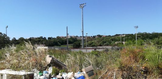 Torrente Papardo come una discarica. Gallery