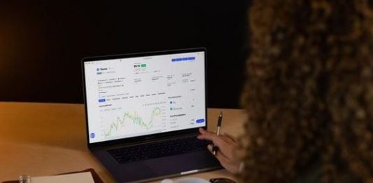 Ethereum, Cardano & Co.: come investire con l’exchange italiano Cryptosmart