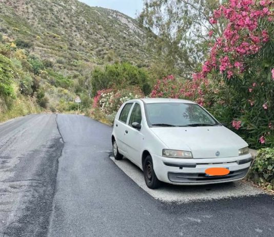 A Lipari finalmente si asfalta, o quasi