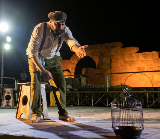 “Storie di Liolà” e il teatro è libertà per i detenuti di Gazzi: a Tindari una notte memorabile