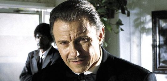 Benvenuti a Messina, dove tenere pulita Piazza Duomo diventa “notizia”