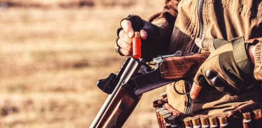 “Caccia” al voto dei cacciatori: Cateno De Luca “le spara grosse”, promesse smentite da Lipu, WWF e Legambiente