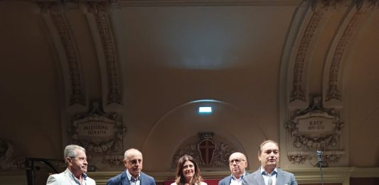 “Musical…mente” si cura l’Alzheimer, alla sala Luadamo un evento coinvolgente per malati e famiglie