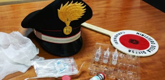 Cocaina e sostanze dopanti in palestra, bodybuilder arrestato dai Carabinieri