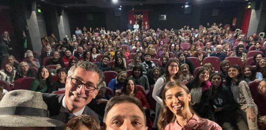 I Racconti della Domenica, bagno di folla a Messina per la “premiere” con attori e regista