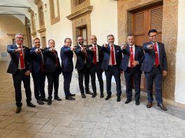 Prima seduta all’ARS, il Presidente eletto con l’appoggio dei Cateniani