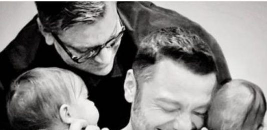 Tiziano Ferro, “su adozioni gay in Italia deve cambiare tutto”