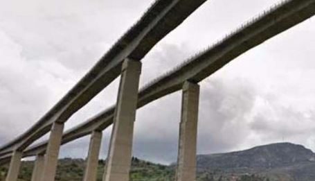 A rischio crollo imminente, sequestrato il viadotto Furiano sulla A20