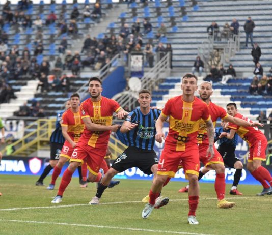 Il Messina si impone per 2 a 0 sul Latina