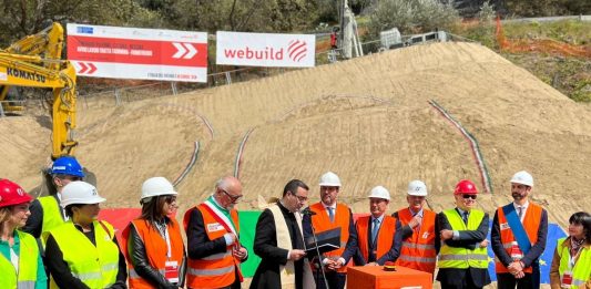 Trasporti, Schifani all’avvio lavori ferroviari tra Taormina e Fiumefreddo: «Salvini al nostro fianco, saremo vigili sul rispetto dei tempi»