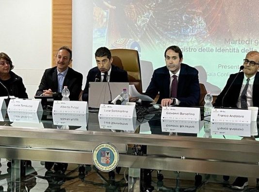 Pesca, presentato il Reimar, Registro delle identità della pesca mediterranea e dei borghi marinari
