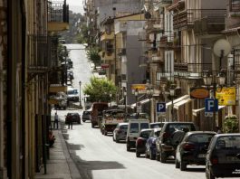 San Fratello, multe salate e chiusura dei bar: protesta degli esercenti