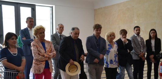 Caronte & Tourist, inaugurata la “Piccola Biblioteca Condivisa” intitolata a Ubaldo Smeriglio