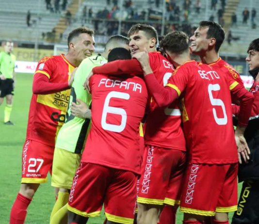 Il Messina sconfigge il tempo: Iscrizione alla Lega Pro completata al fotofinish