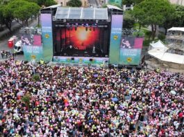 Successo straordinario per il Tezenis Radio 105 Fest a Messina: diverse migliaia di giovani affollano Piazza Duomo