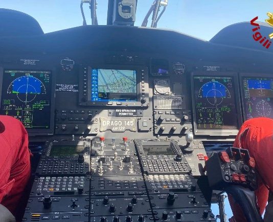 Tragedia sventata sull’isola di Filicudi: donna di 40 anni recuperata dall’elisoccorso, assistita dai Vigili del Fuoco