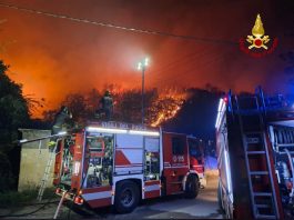 Emergenza incendi: ingenti danni estesi e nessun ferito, situazione sotto controllo