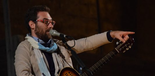 Mario Incudine in scena al Teatro Annibale Maria di Francia di Messina